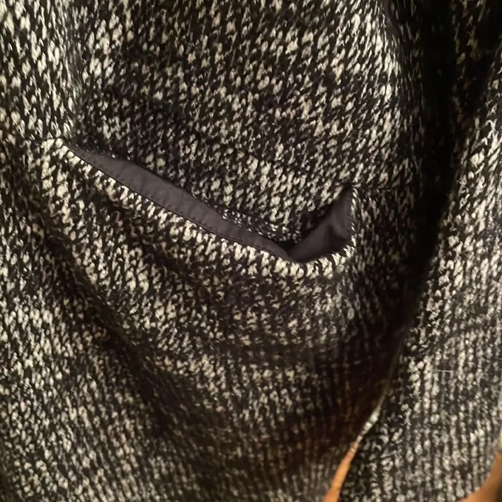 GORGEOUS MADEWELL Black and White Tweed Coat M